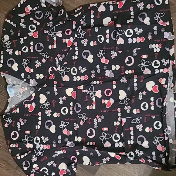 SB Scrubs Other Sb Scrubs Xl Scrub Top Poshmark